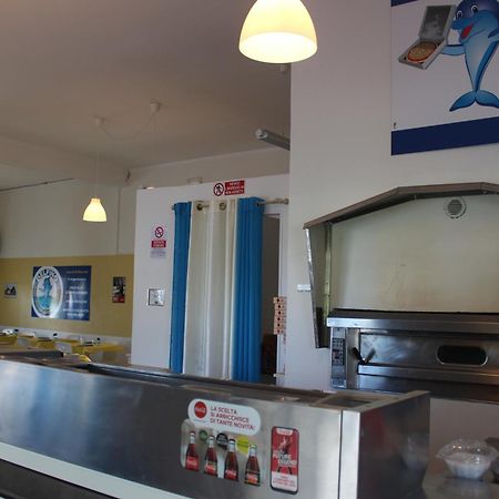 Camping Delfino Albenga Exterior foto